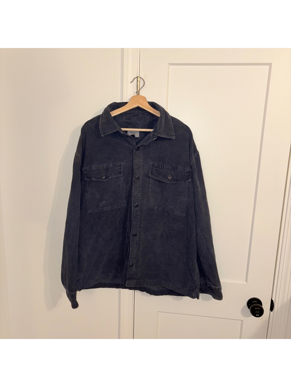 American Eagle Men’s XL oversized Navy blue corduroy button front shirt jacket